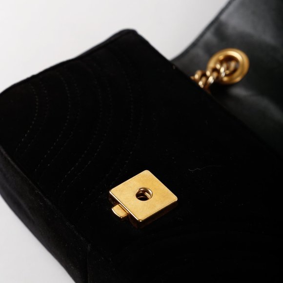 SOLD Gucci Black Velvet Matelassé GG Marmont Mini Bag - Picture 8 of 11